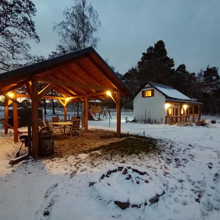 Smocze Ranczo 2 Villa Ośno Lubuskie Buitenkant foto